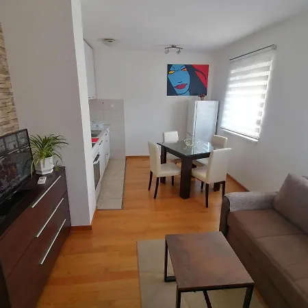 Apartman Cvita Apartment *